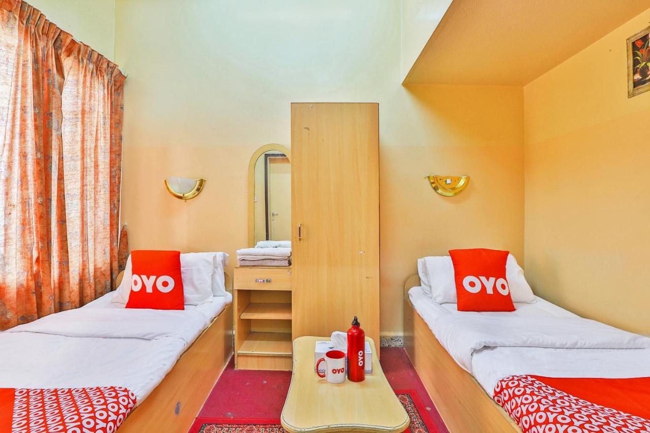 Oyo 393 Al Wehda Hotel Dubái Exterior foto